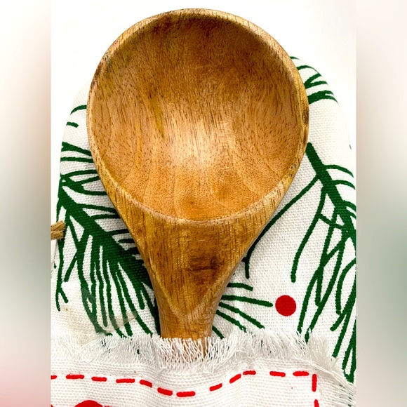 Merry Christmas Green Pine Red Berry Festive Holiday Oven Mitt Wooden Spoon Set - Picture 3 of 4